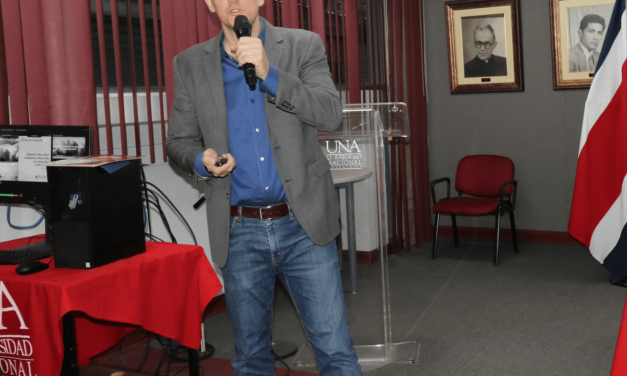 Expertos analizaron futuro ambiental de Costa Rica