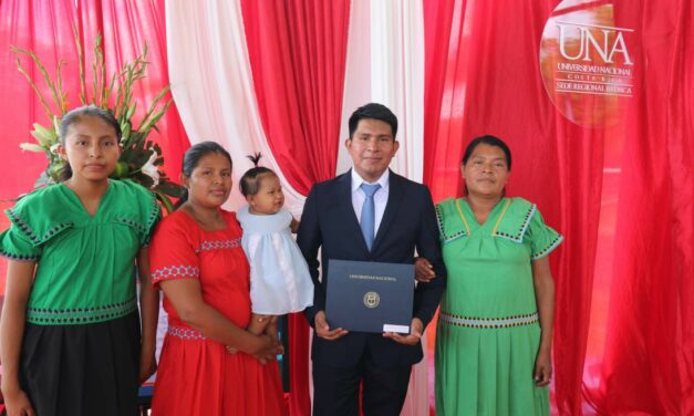 Fuerza indígena en la UNA