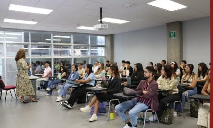 UNA Mirada: Construcción de una Ciudadanía Crítica