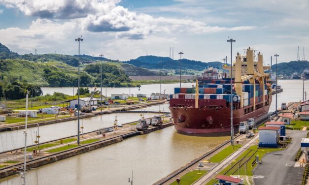 Panamá cede a presiones de EE.UU. tras amenaza por Canal, advierten expertos