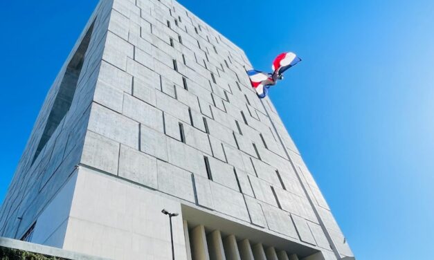 ¿Qué puede hacer una fracción legislativa con 40 diputados? Expertos lo analizan