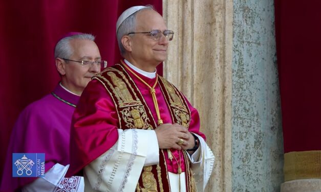 Primeras señales del papa León XIV hacen un guiño a la justicia social
