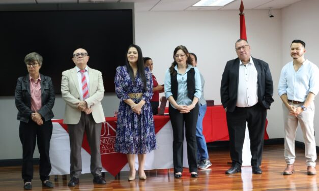 Nuevas competencias y mayor sensibilidad social: los 54 graduados de los técnicos UNA