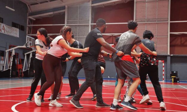 Únase a celebrar el deporte universitario