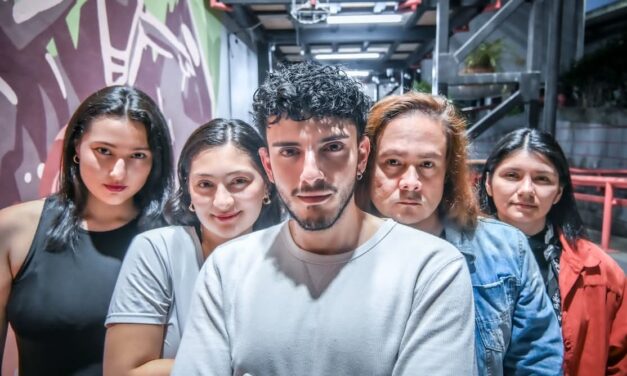 Ganadores irrumpen en la escena teatral
