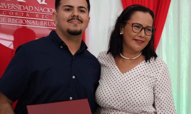 Graduados de la UNA Sede Regional Brunca reafirman el poder transformador de la educación pública