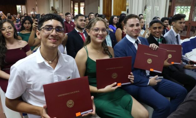 Sede Regional Chorotega entrega 148 profesionales sello UNA