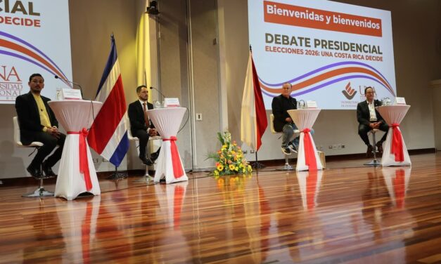 Debate: cómo abordar órdenes sanitarias en centros educativos en primeros 100 días de gestión