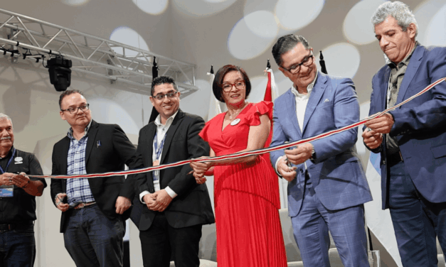 Shirley Campbell denuncia que literatura dominante excluye producción afrodescendiente